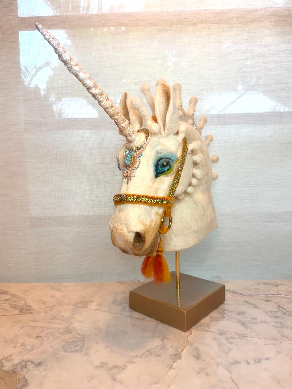 Jewel of the Mythic Starlight Unicorn (Illuminated Edition)