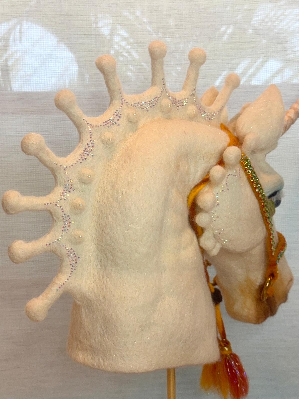 Jewel of the Mythic Starlight Unicorn (Illuminated Edition)